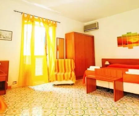 Enzoilnegro Vendégház 4*