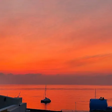 Enzoilnegro Gæstehus 4*