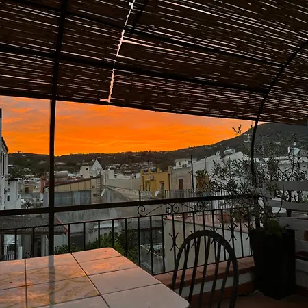 Vendégház Enzoilnegro Lipari