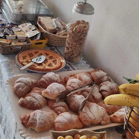 Enzoilnegro 4* Lipari (Isola Lipari)