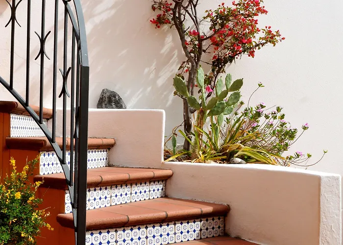 Enzoilnegro Pensión Lipari (Isola Lipari)