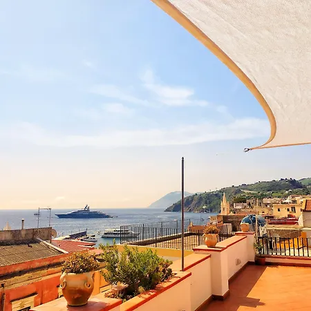 Enzoilnegro Maison d'hôtes Lipari (Isola Lipari)