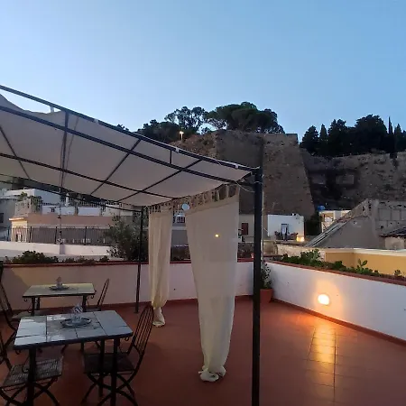 Enzoilnegro Maison d'hôtes 4*