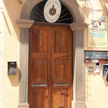 Enzoilnegro Pensionat 4*