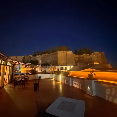 Enzoilnegro 4* Lipari (Isola Lipari)