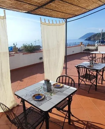 Enzoilnegro Guest house Lipari (Isola Lipari)